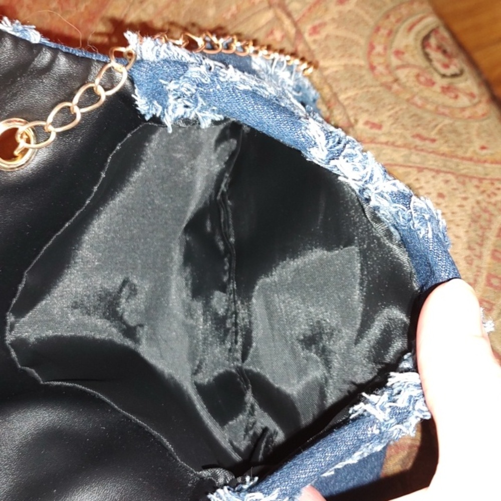 Denim Fashion Quilted Distressed Convertible Crossbody Bag  w/ Gold chain NWOT - Picture 9 of 12